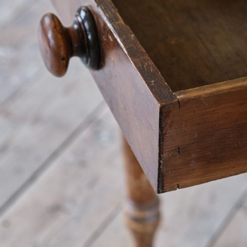 19TH CENTURY PINE CONSOLE TABLE IN ORIGINAL PAINT - ADDITIONAL PHOTO 8
