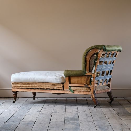 19TH CENTURY HOWARD STYLE DAYBED - ADDITIONAL PHOTO 5