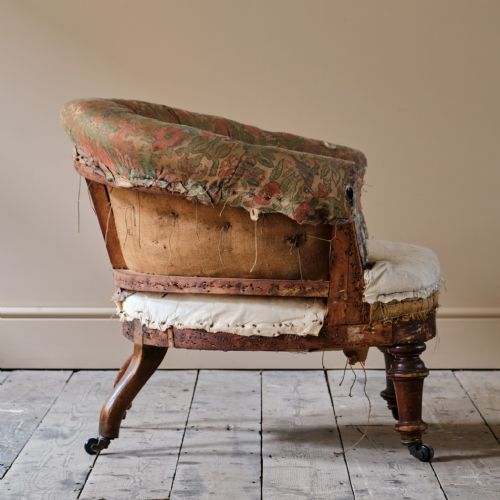 19TH CENTURY TUB BACK ARMCHAIR - ADDITIONAL PHOTO 3