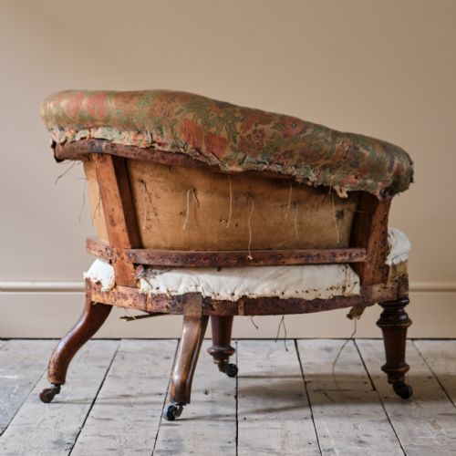 19TH CENTURY TUB BACK ARMCHAIR - ADDITIONAL PHOTO 5