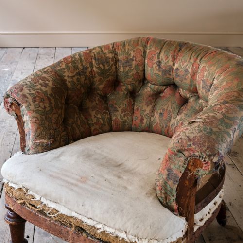 19TH CENTURY TUB BACK ARMCHAIR - ADDITIONAL PHOTO 9
