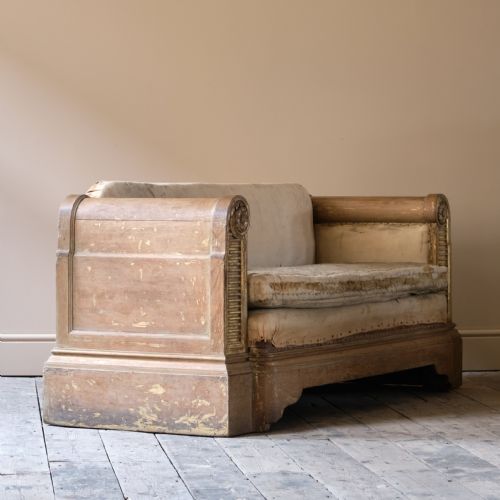 EARLY 20TH CENTURY OAK SOFA - ADDITIONAL PHOTO 6