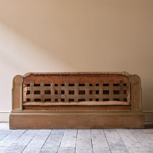 EARLY 20TH CENTURY OAK SOFA - ADDITIONAL PHOTO 9