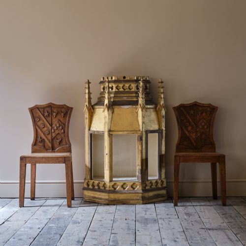 LARGE 19TH CENTURY GOTHIC GILT PINE CUPBOARD - ADDITIONAL PHOTO 7