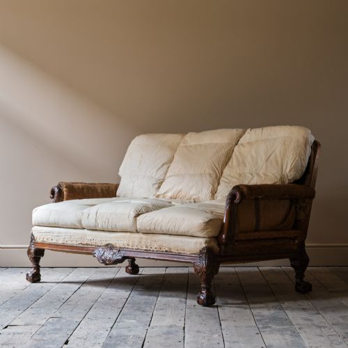 EARLY 20TH CENTURY COUNTRY HOUSE SOFA - ADDITIONAL PHOTO 2