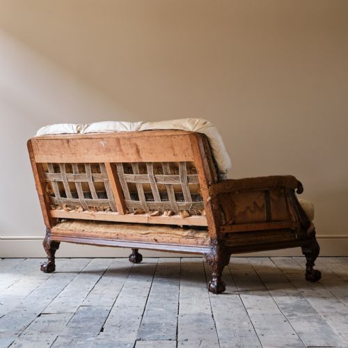 EARLY 20TH CENTURY COUNTRY HOUSE SOFA - ADDITIONAL PHOTO 4