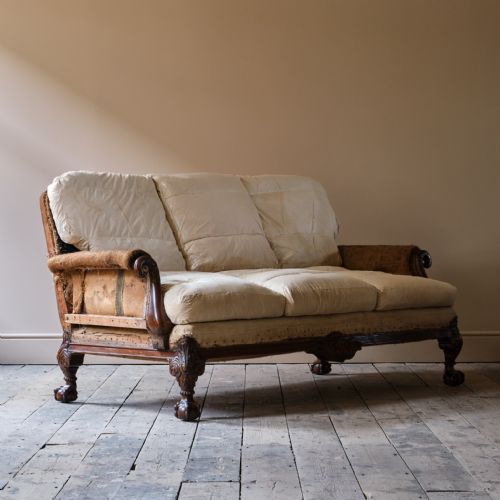 EARLY 20TH CENTURY COUNTRY HOUSE SOFA - ADDITIONAL PHOTO 9