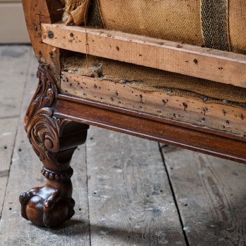 EARLY 20TH CENTURY COUNTRY HOUSE SOFA - ADDITIONAL PHOTO 11