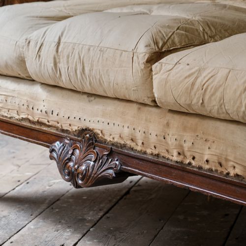 EARLY 20TH CENTURY COUNTRY HOUSE SOFA - ADDITIONAL PHOTO 14