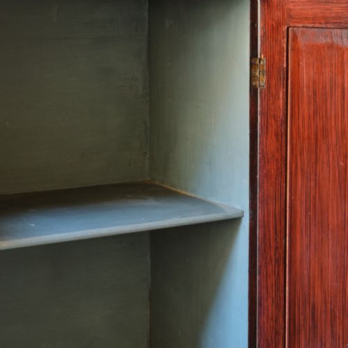 REGENCY PINE CHIFFONIER IN SIMULATED ROSEWOOD PAINT - ADDITIONAL PHOTO 2