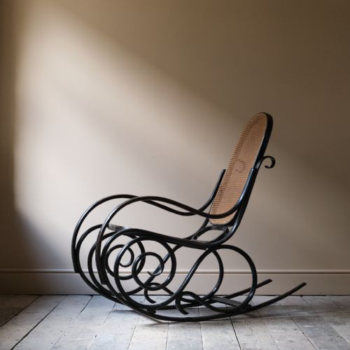 20TH CENTURY ITALIAN BENTWOOD ROCKING CHAIR - ADDITIONAL PHOTO 6