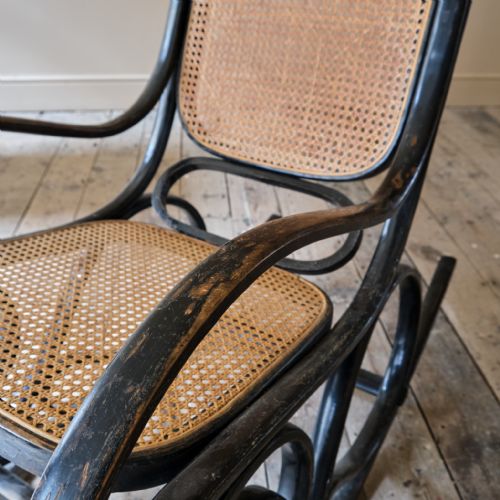 20TH CENTURY ITALIAN BENTWOOD ROCKING CHAIR - ADDITIONAL PHOTO 10