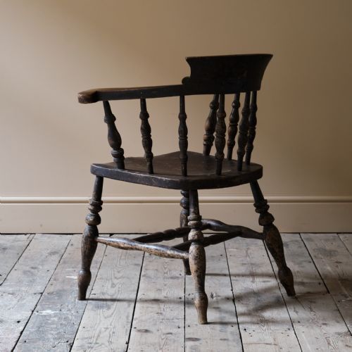 19TH CENTURY ELM SMOKERS BOW WINDSOR CHAIR - ADDITIONAL PHOTO 4