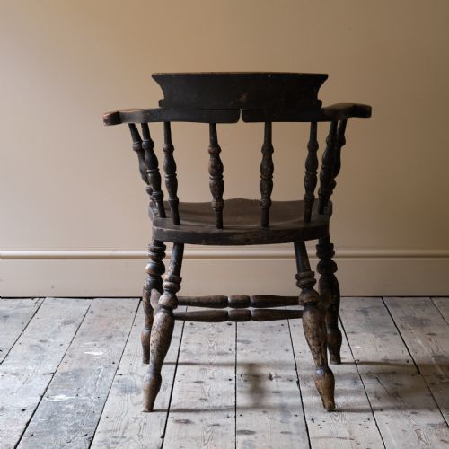 19TH CENTURY ELM SMOKERS BOW WINDSOR CHAIR - ADDITIONAL PHOTO 6