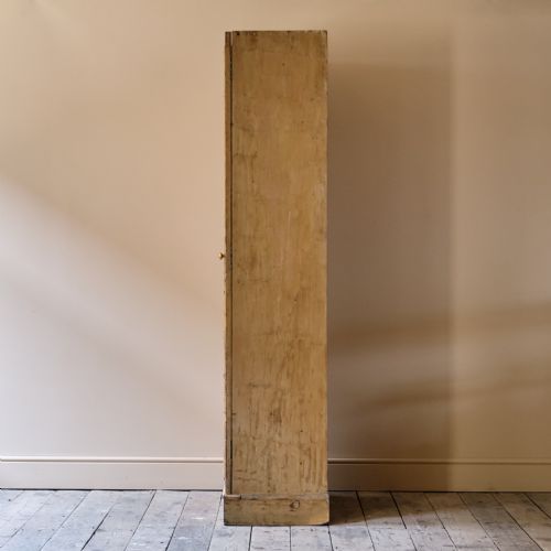 19TH CENTURY PINE CHAPEL CUPBOARD IN PAINT - ADDITIONAL PHOTO 4