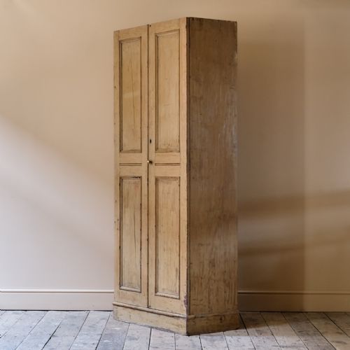 19TH CENTURY PINE CHAPEL CUPBOARD IN PAINT - ADDITIONAL PHOTO 5