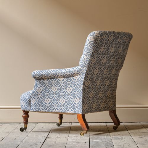MID 19TH CENTURY HOWARD SONS ARMCHAIR - ADDITIONAL PHOTO 5