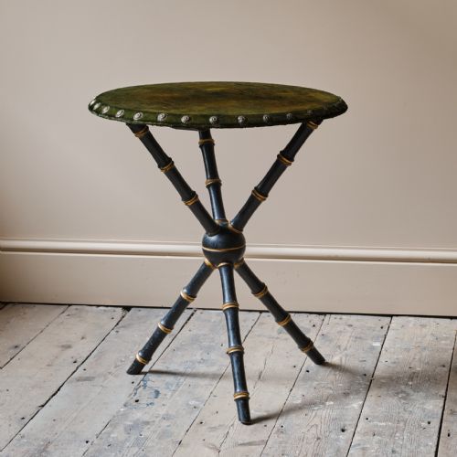 19th century aesthetic movement gypsy table - CATEGORY: ANTIQUE TABLES - DATED 19TH CENTURY