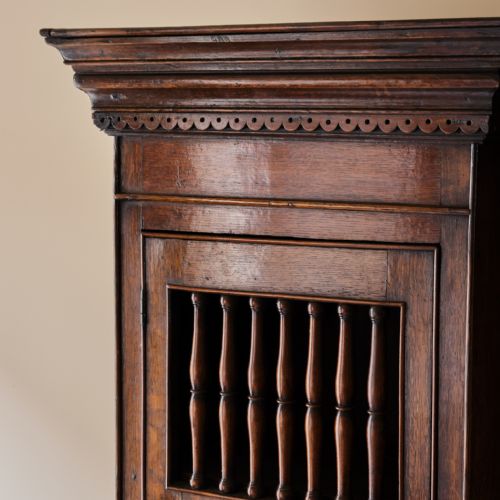 18TH CENTURY WELSH OAK LLANRWST BREAD AND CHEESE DRESSER C1780 - ADDITIONAL PHOTO 8