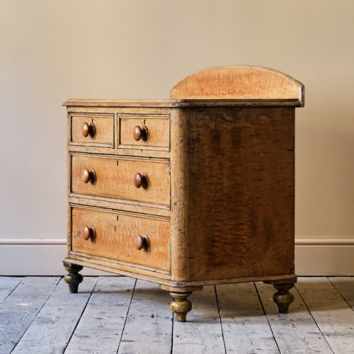 ANTIQUE PINE CHEST OF DRAWERS IN ORIGINAL PAINT - ADDITIONAL PHOTO 2