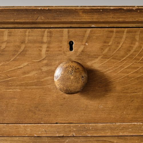 ANTIQUE PINE CHEST OF DRAWERS IN ORIGINAL PAINT - ADDITIONAL PHOTO 10