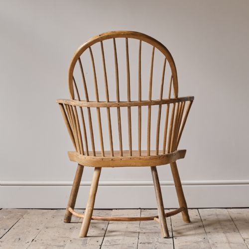 ANTIQUE 19TH CENTURY HOOP BACK WINSOR CHAIR - ADDITIONAL PHOTO 4