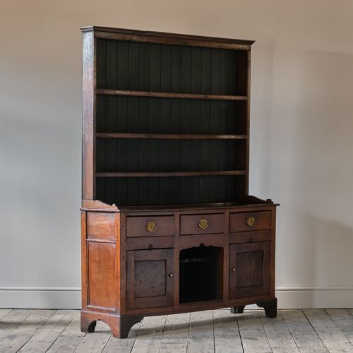 GEORGIAN OAK DOG KENNEL DRESSER RACK - ADDITIONAL PHOTO 11