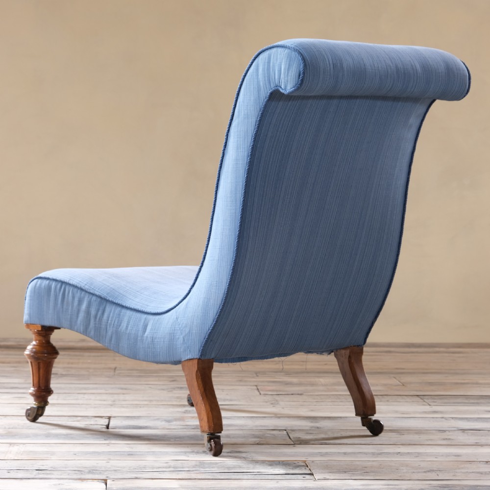 Large 19Th Century Howard Style Walnut Slipper Chair View VI