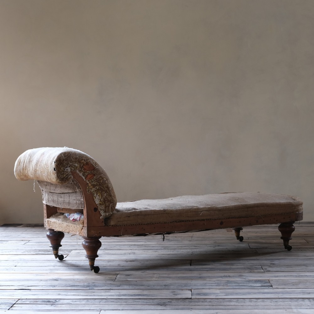 19th century Howard style daybed View III