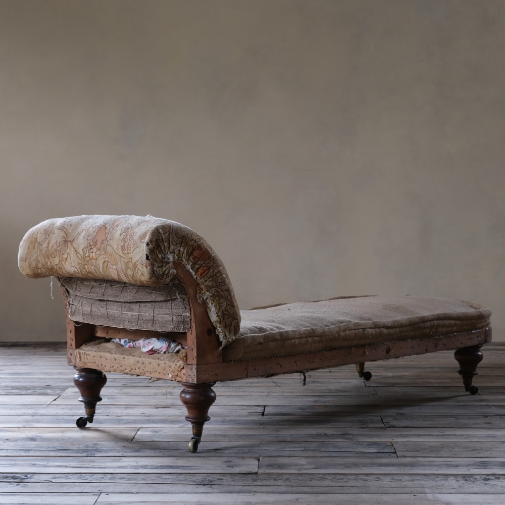 19th century Howard style daybed View VI