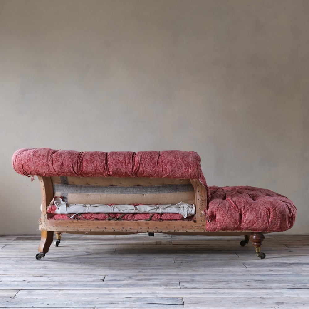 19Th Century Howard & Sons Chesterfield Chaise Lounge View VI