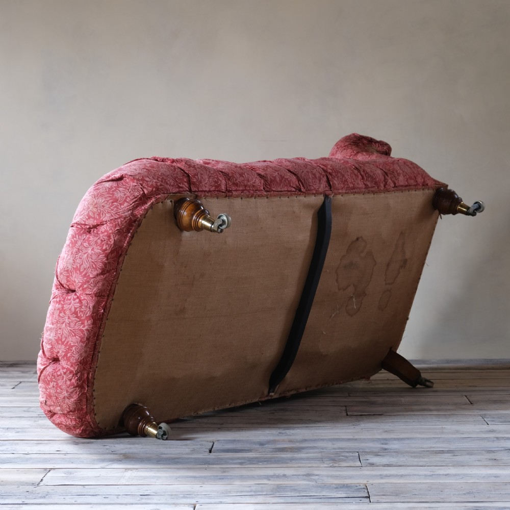 19Th Century Howard & Sons Chesterfield Chaise Lounge View IX