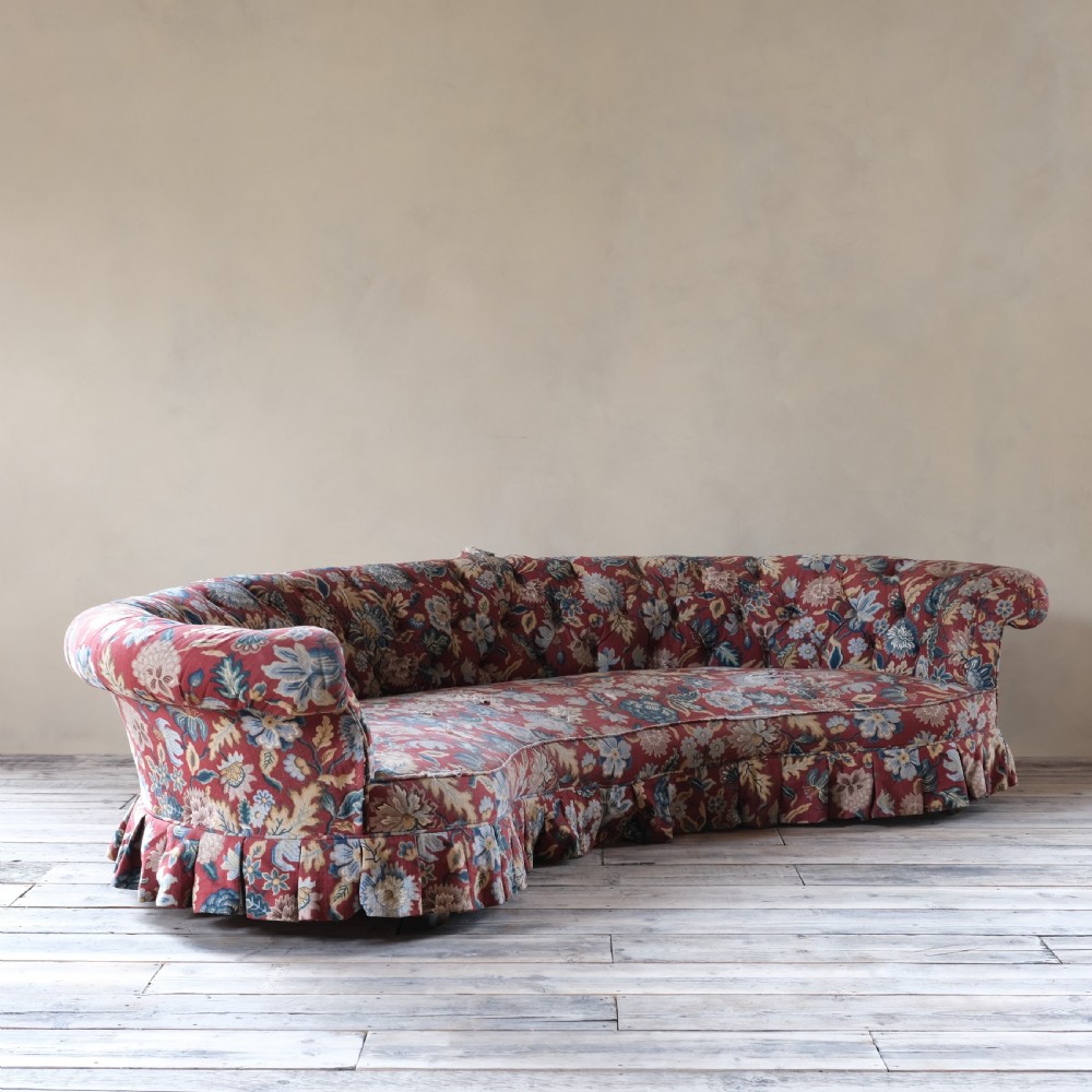 19th century Howard and sons curved chesterfield sofa c1860 View IV