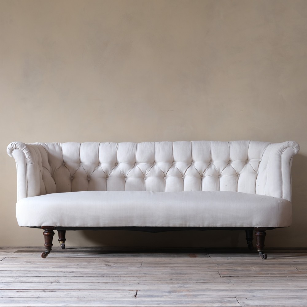 Late 19th century chesterfield sofa View III