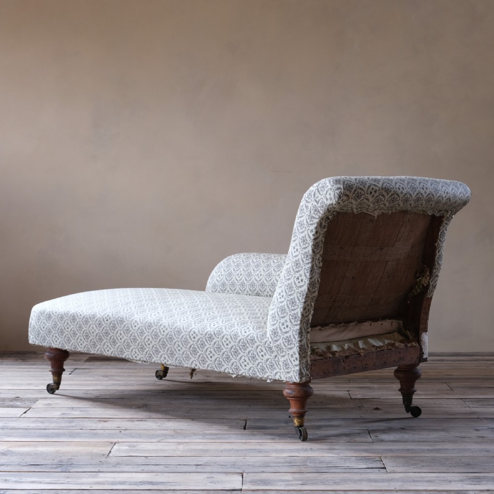 19th century Howard and sons chaise lounge View IV