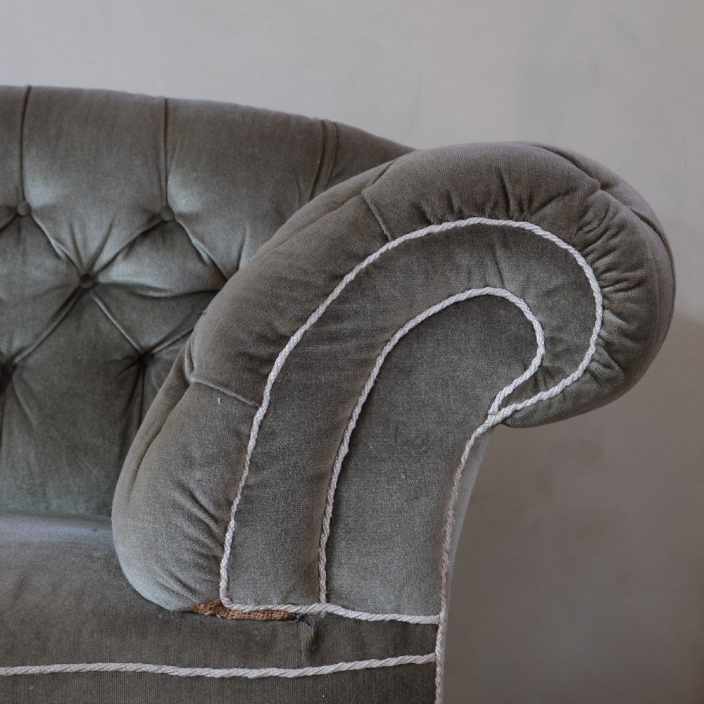 A large 3 seater country house sofa View VI