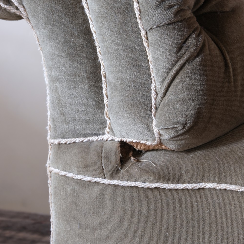 A large 3 seater country house sofa View IX