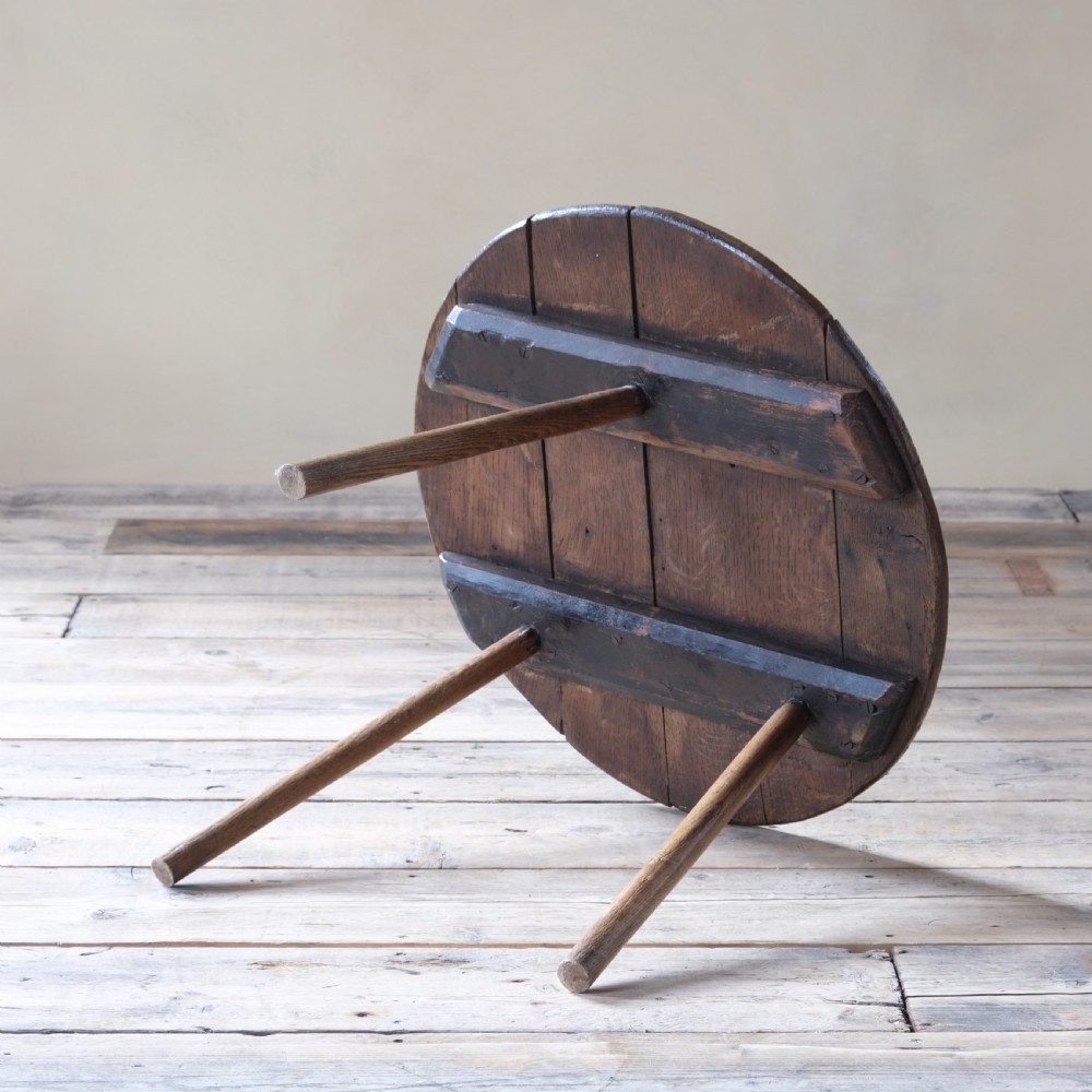 Primitive 19th century oak cricket table View V