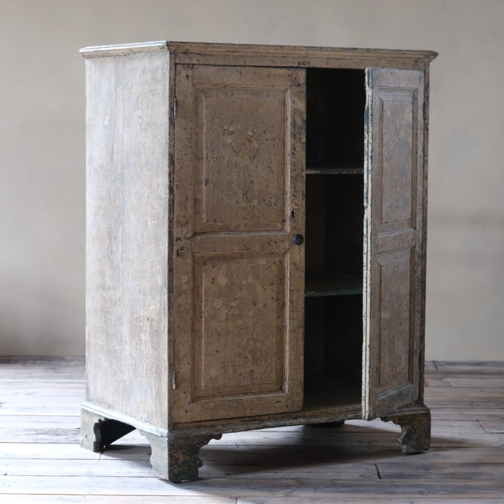 Georgian 18th century pained pine farmhouse cupboard View VII