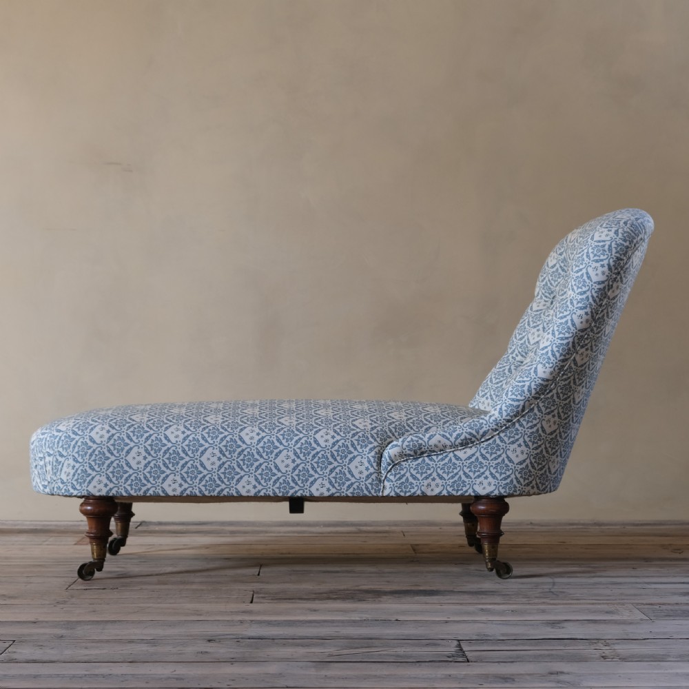 19th century Howard and sons daybed c1860 View VII
