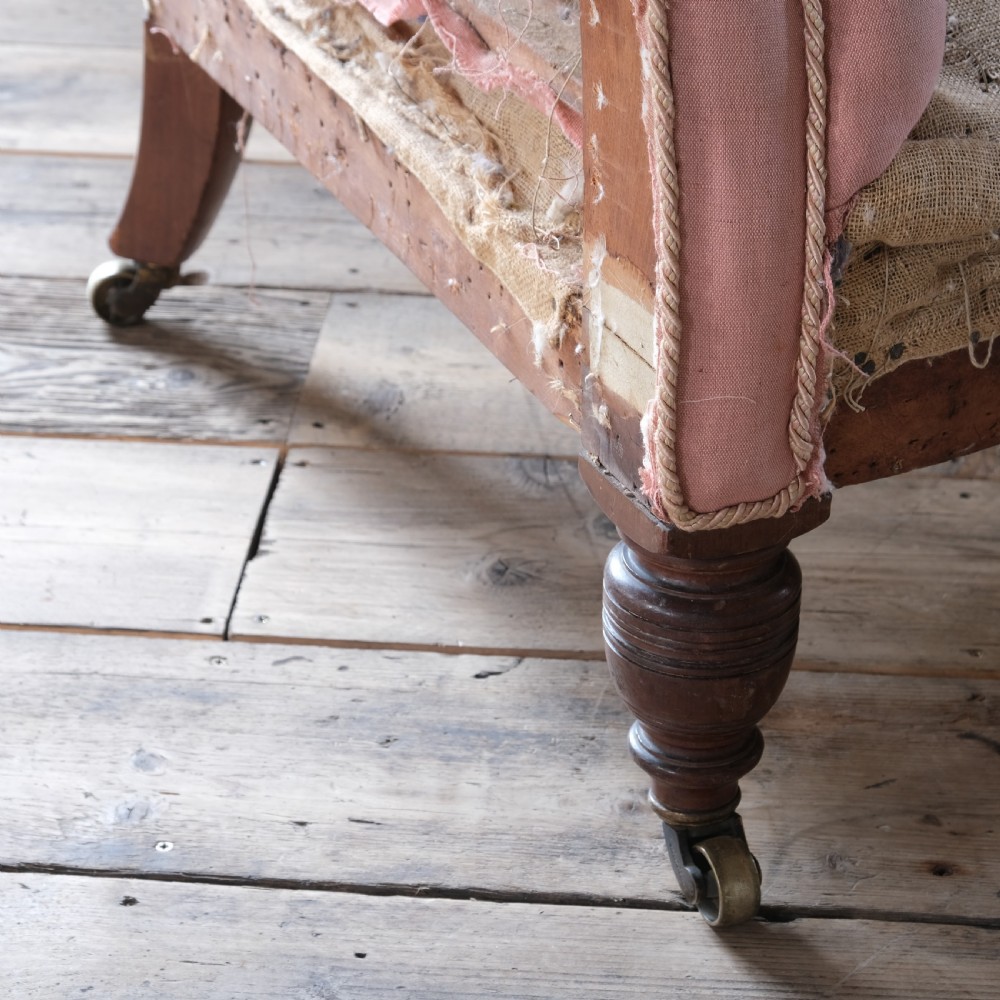 Hindley and sons chesterfield sofa View VII