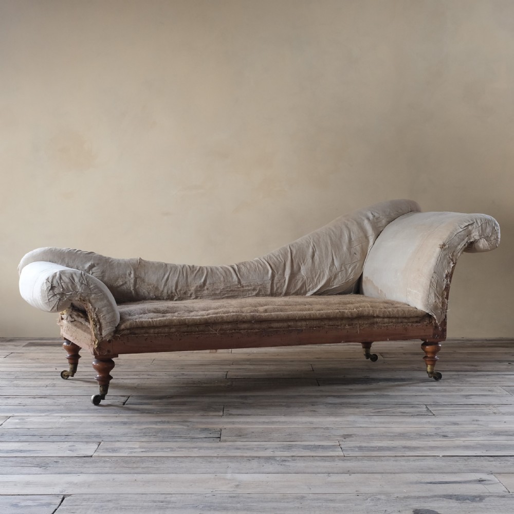 mid 19th century chaise lounge c1860 View II