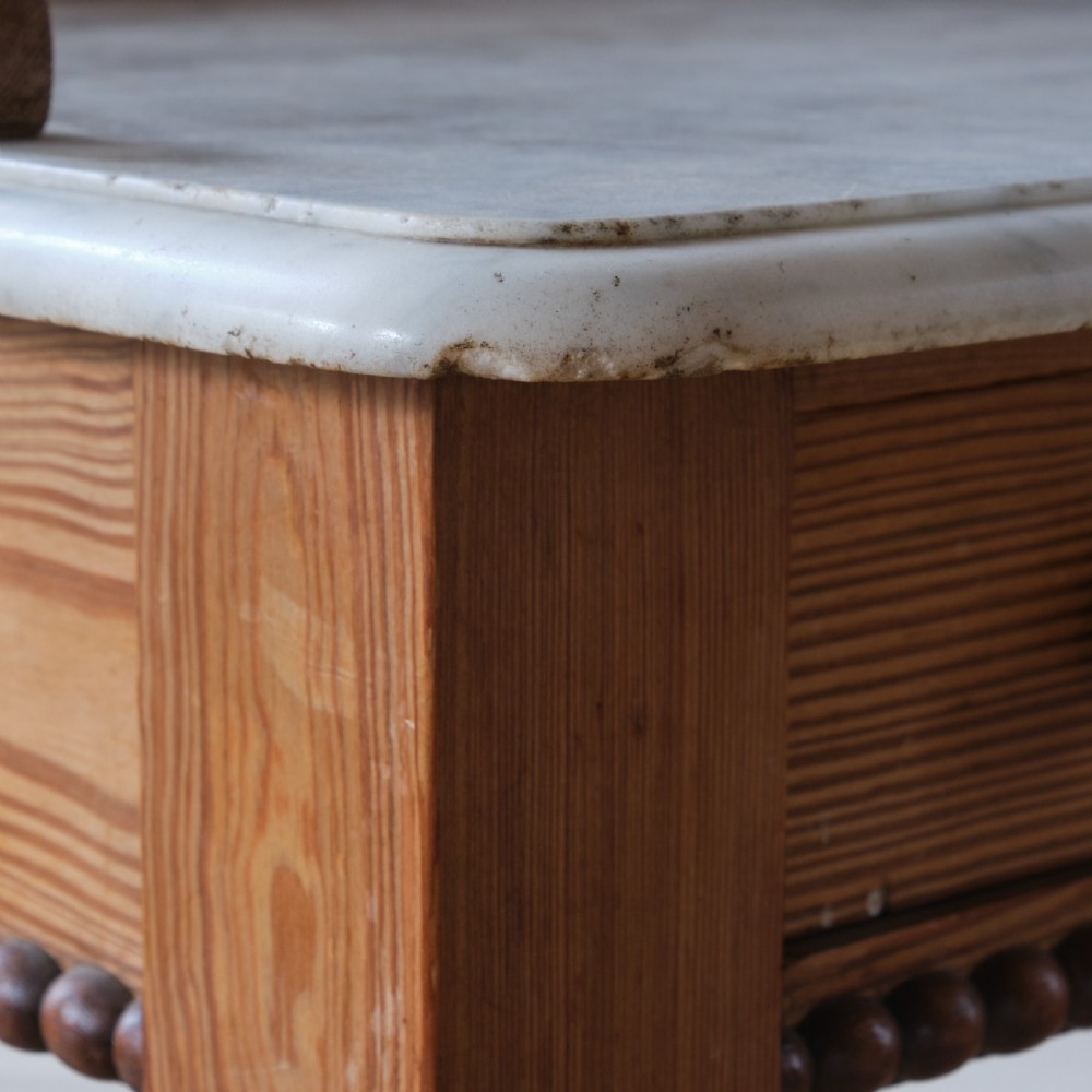  Howard and sons washstand side table View III