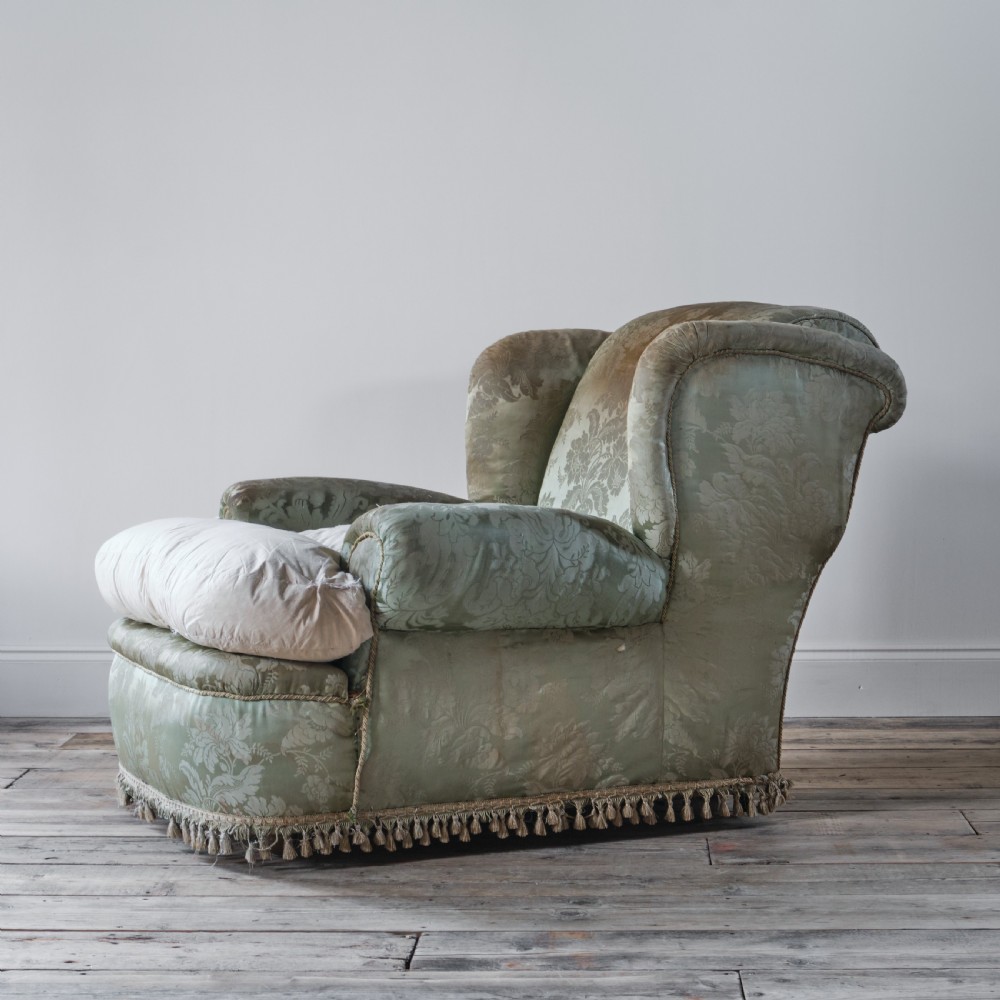 Large country house armchair