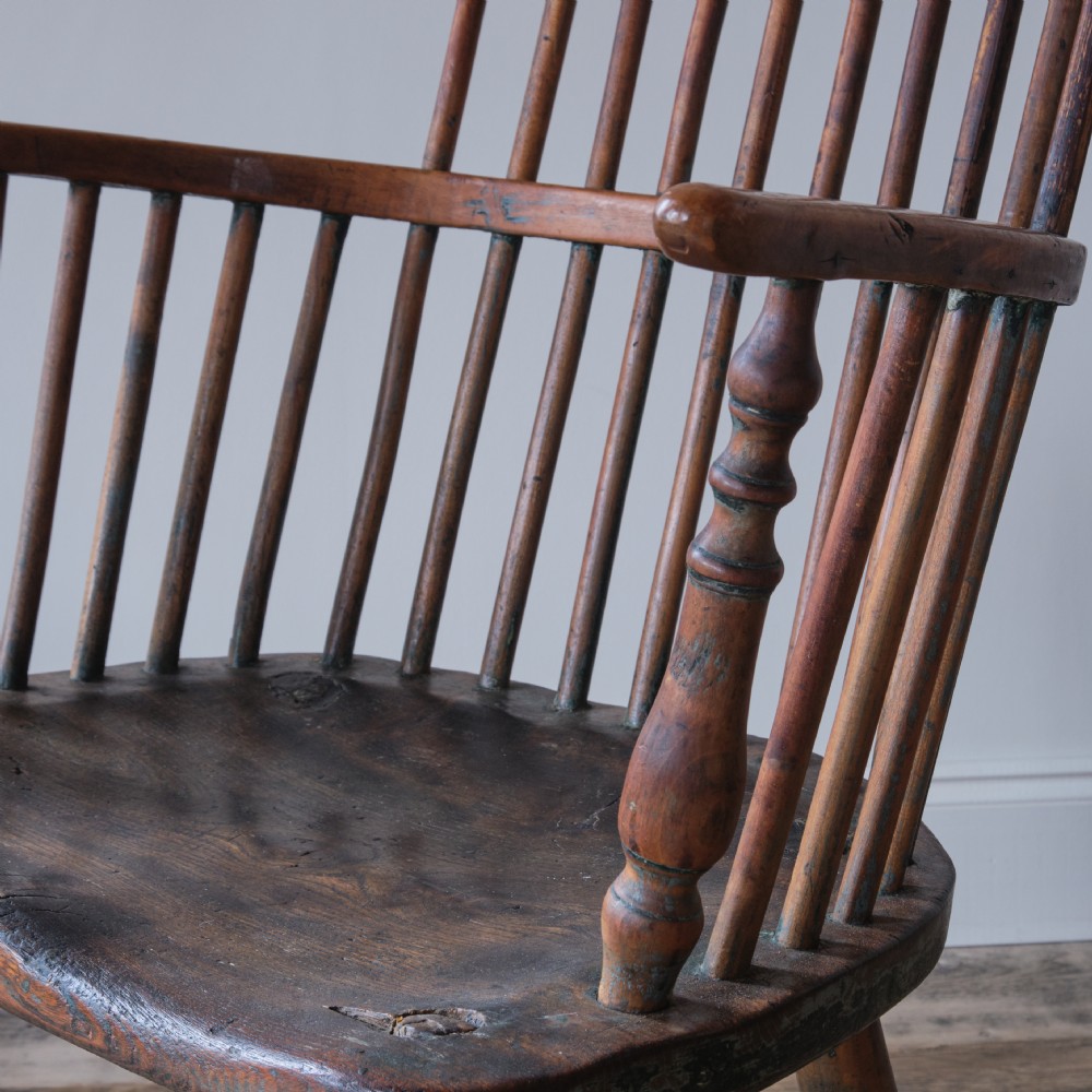Primitive ash and elm comb back Windsor chair View V