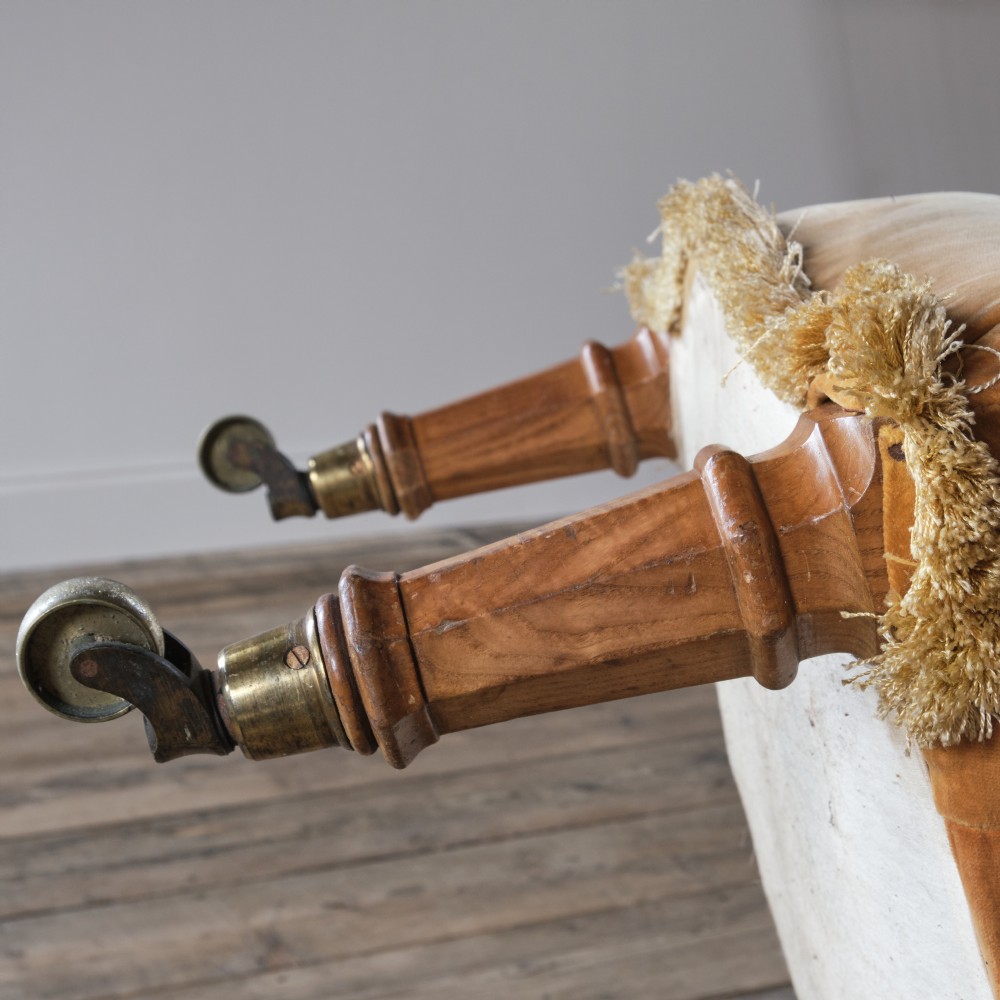 19th century slipper chair View VII