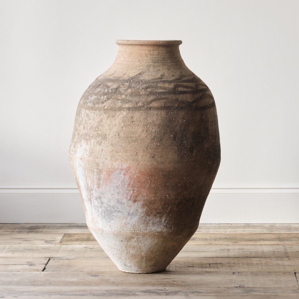 Large terracotta olive pot View IV