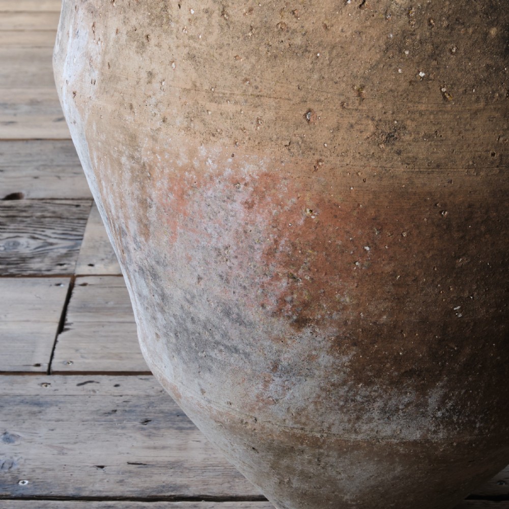 Large terracotta olive pot View VI
