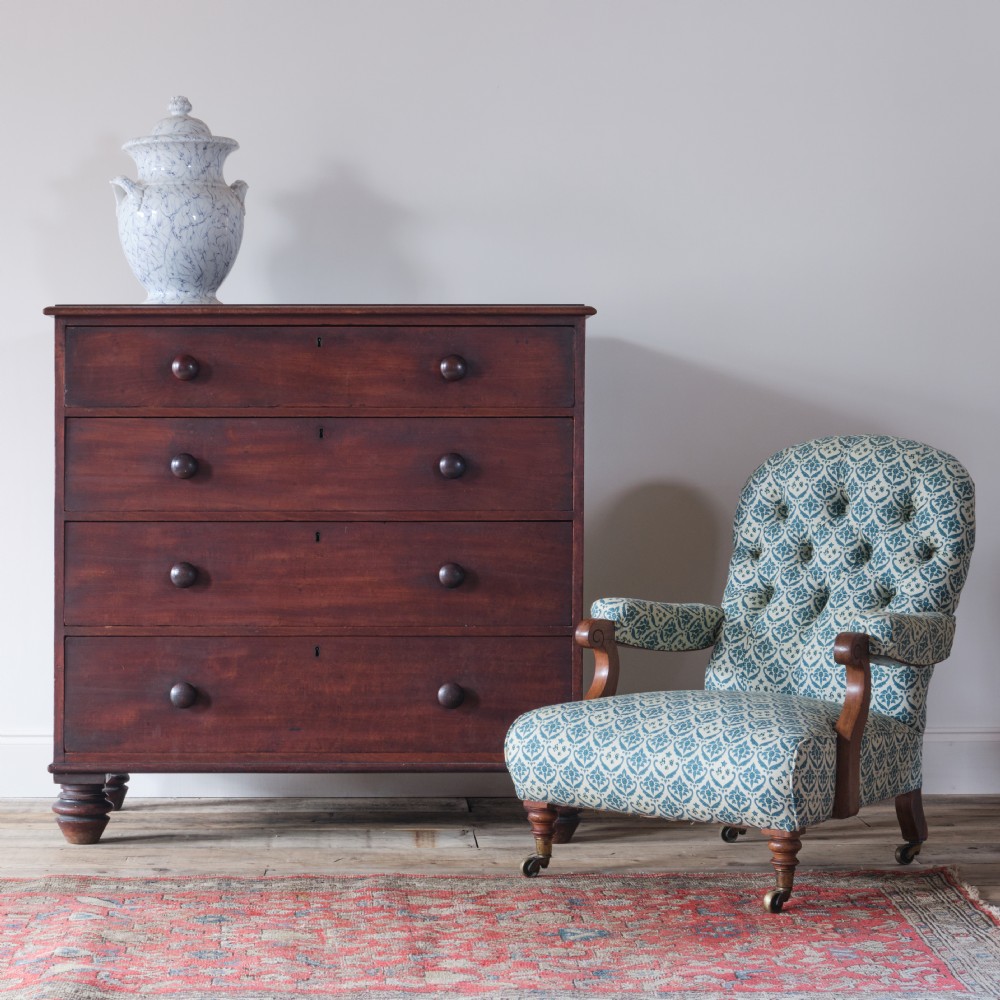 19th century mahogany chest of drawers View III