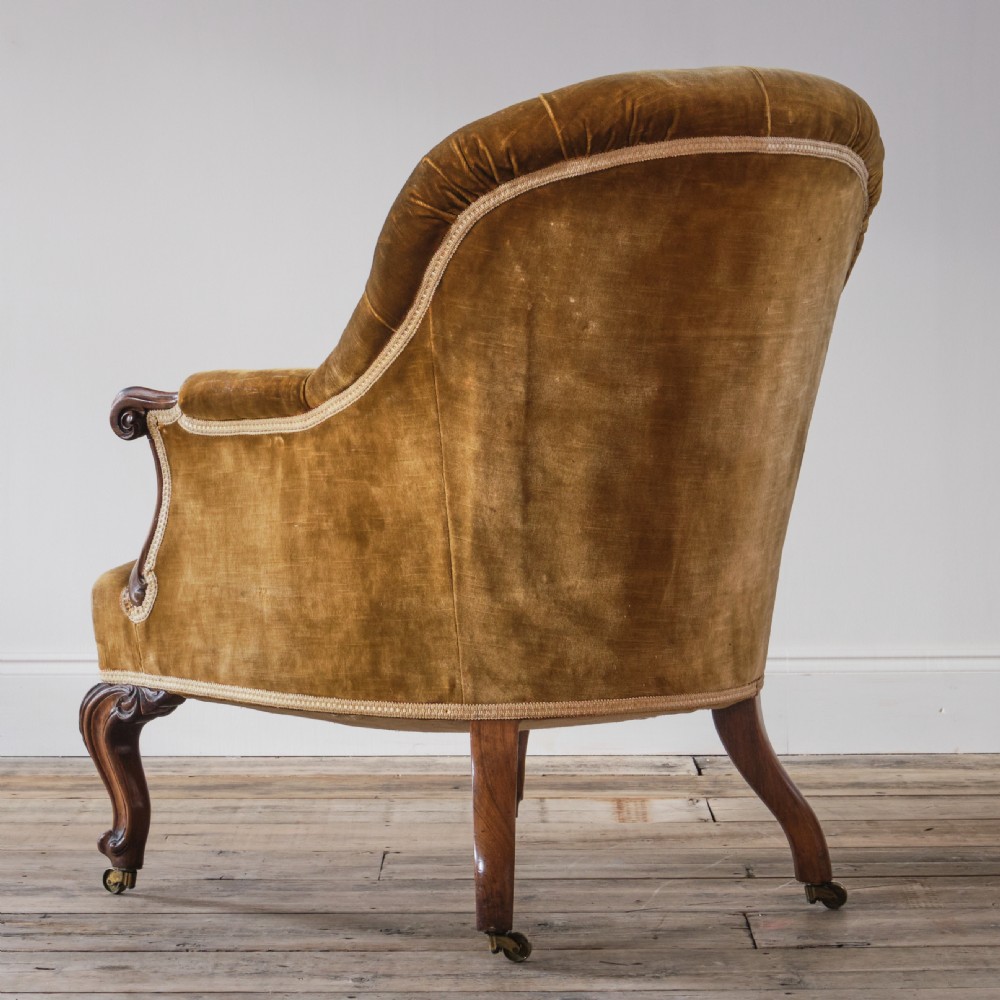 19th century Tub armchair in gold velvet View IV